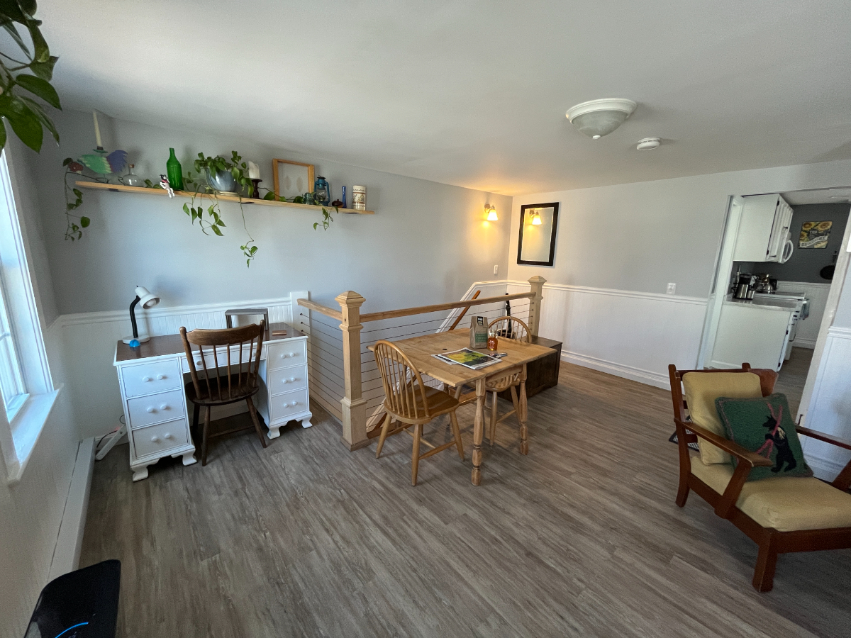 Sunny, Old North End 1 Bedroom Apartment - Photo 5