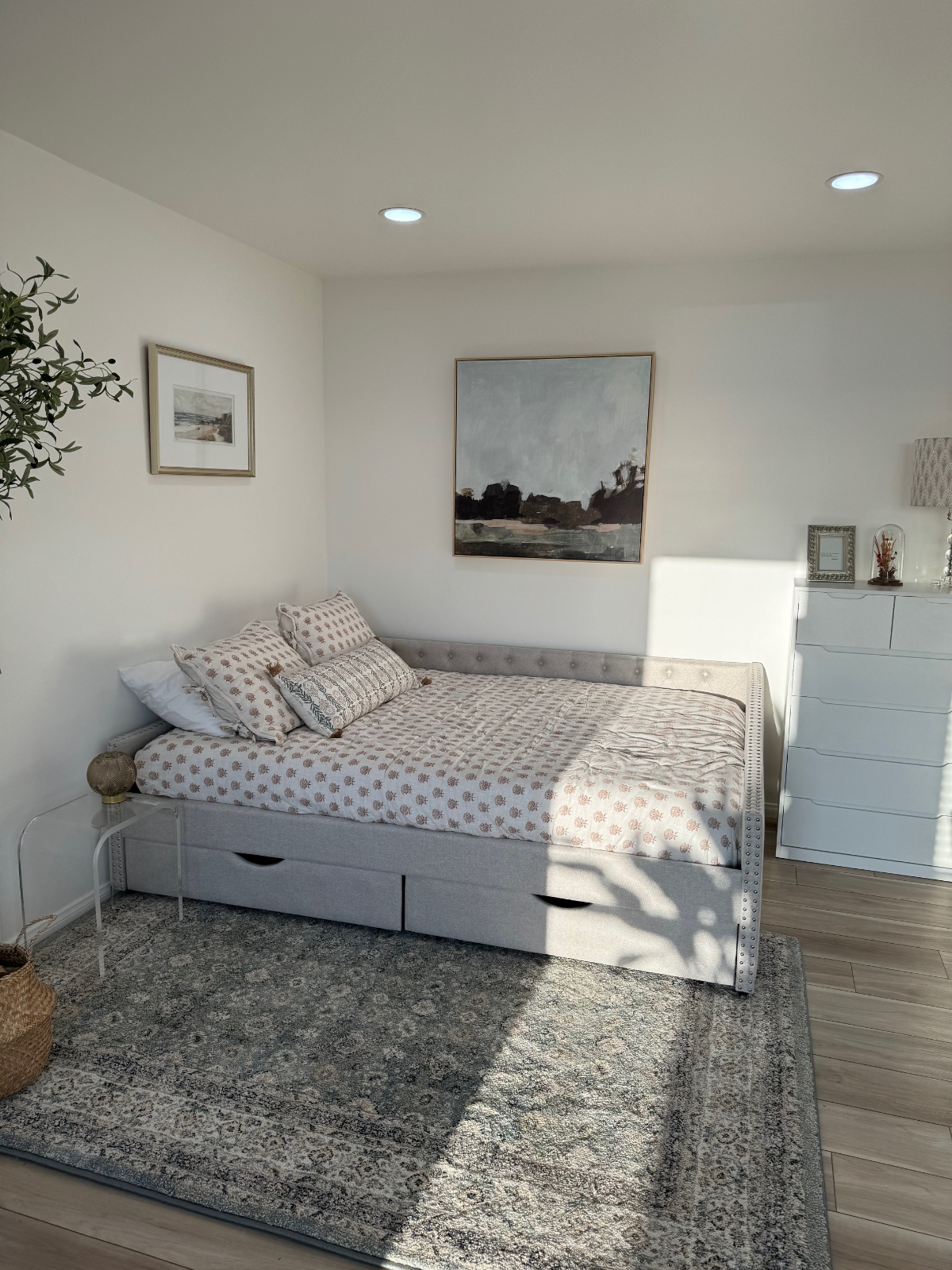 Stylish new apartment with spectacular views of San Diego - Photo 4