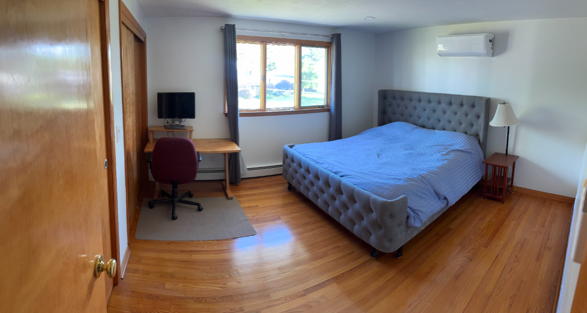 Studio suite (w/ private bathroom) in quiet, suburb neighborhood - Photo 1