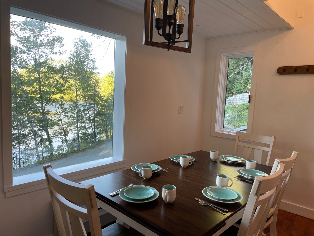 Cozy Furnished Cottage With River View - Photo 10