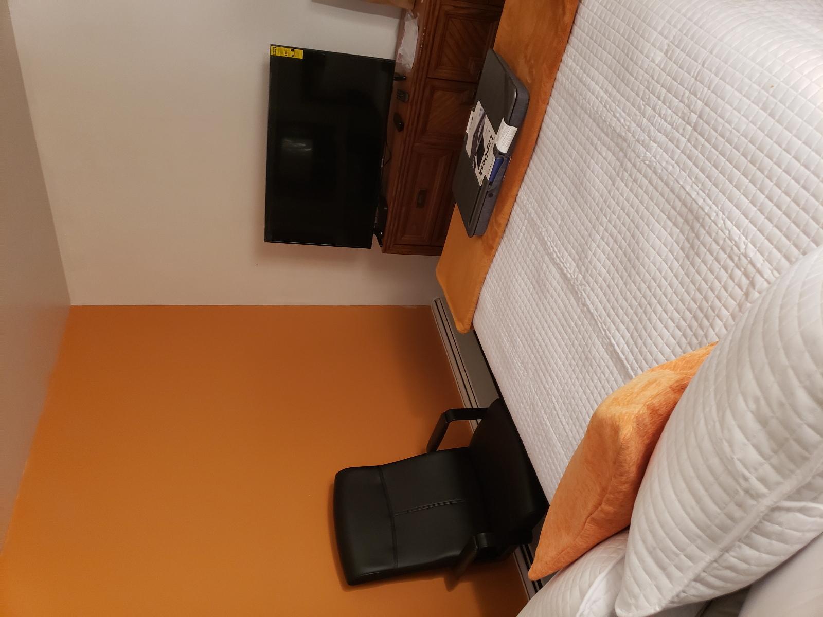 Cozy Rooms Near JFK Airport And LIRR Train - Photo 2