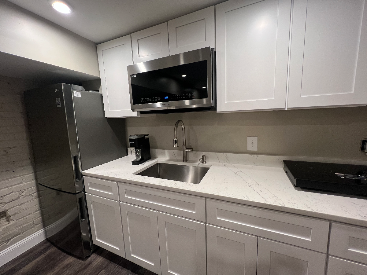 Garden Basement Apartment Near The Park at Walter Reed for Rent - Photo 5