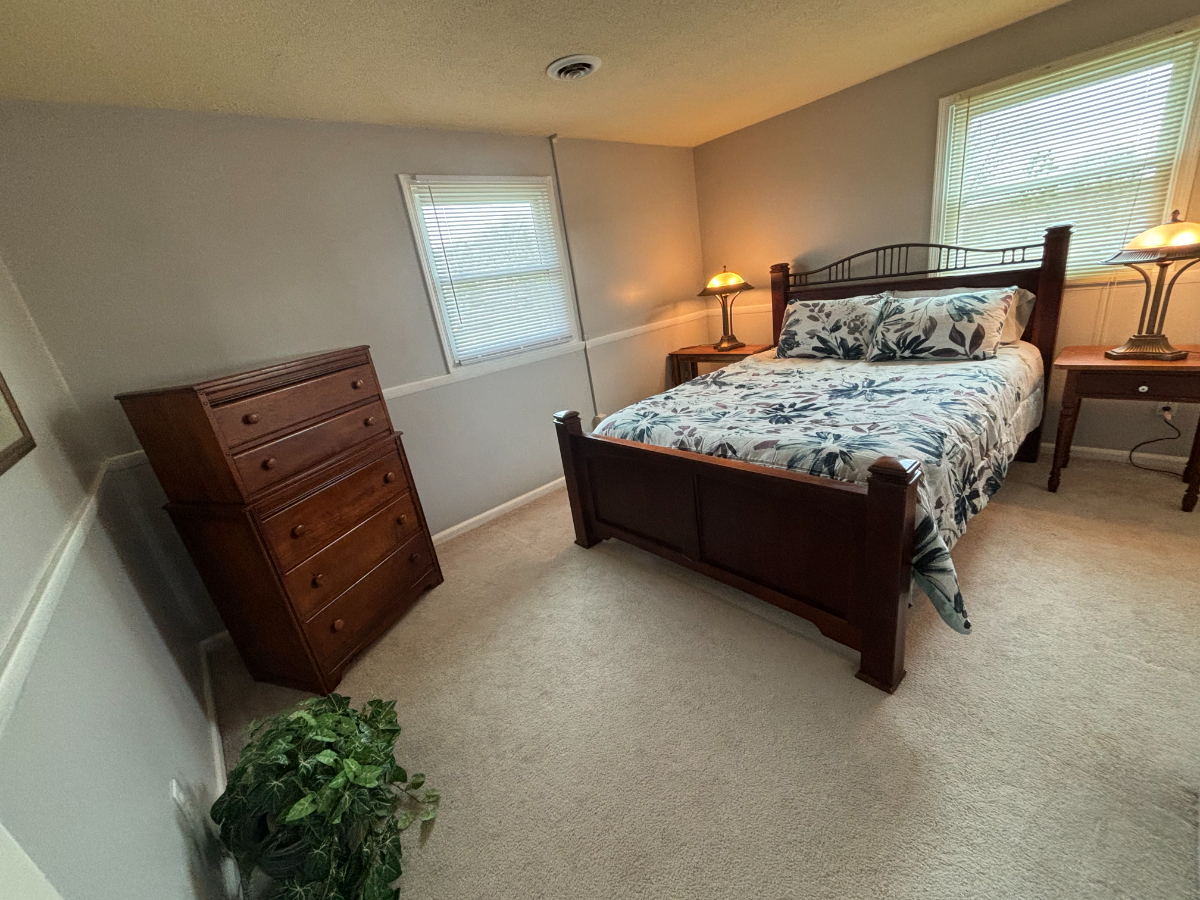 Comfortable lifestyle close to hospitals