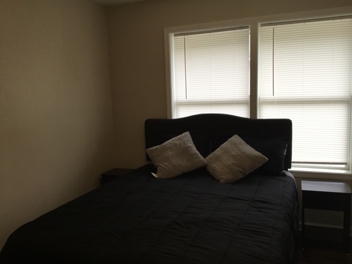 Cozy 2 bed Home - Photo 2