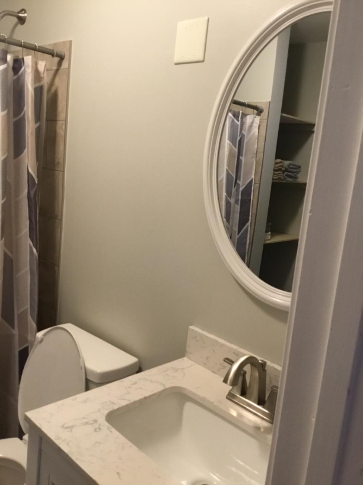 Cozy 2 bed Home - Photo 10