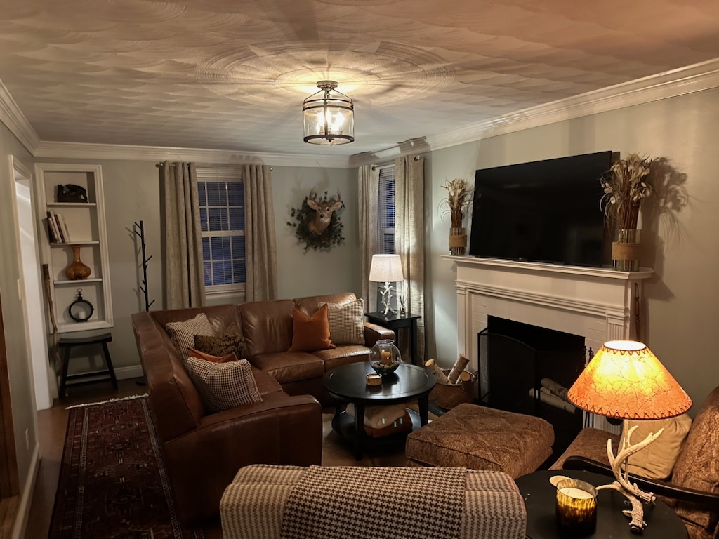 Charming and Spacious 3-Bedroom House with Modern Amenities and a Convenient Location - Photo 6