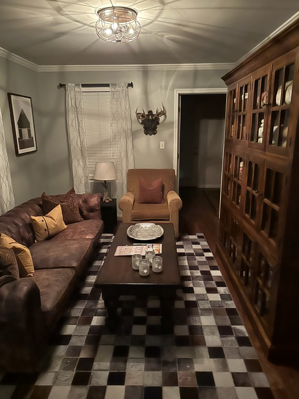 Charming and Spacious 3-Bedroom House with Modern Amenities and a Convenient Location - Photo 7