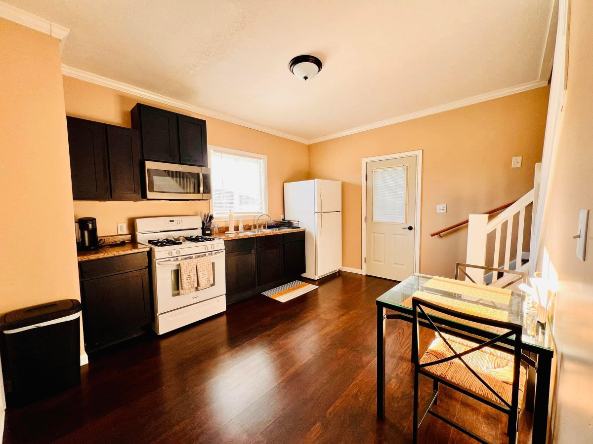 Side by Side Duplex - Photo 7