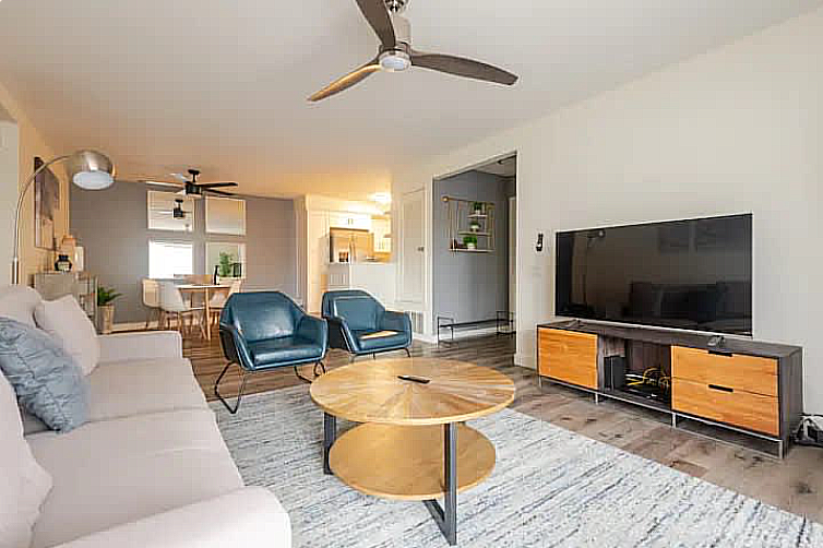 Resort Living with Pool & Tennis, Minutes to Del Mar Beaches - Photo 4