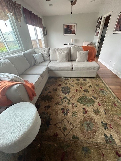 Sunny Executive Retreat | Near UCSF Mission Bay | Fully Furnished - Photo 2