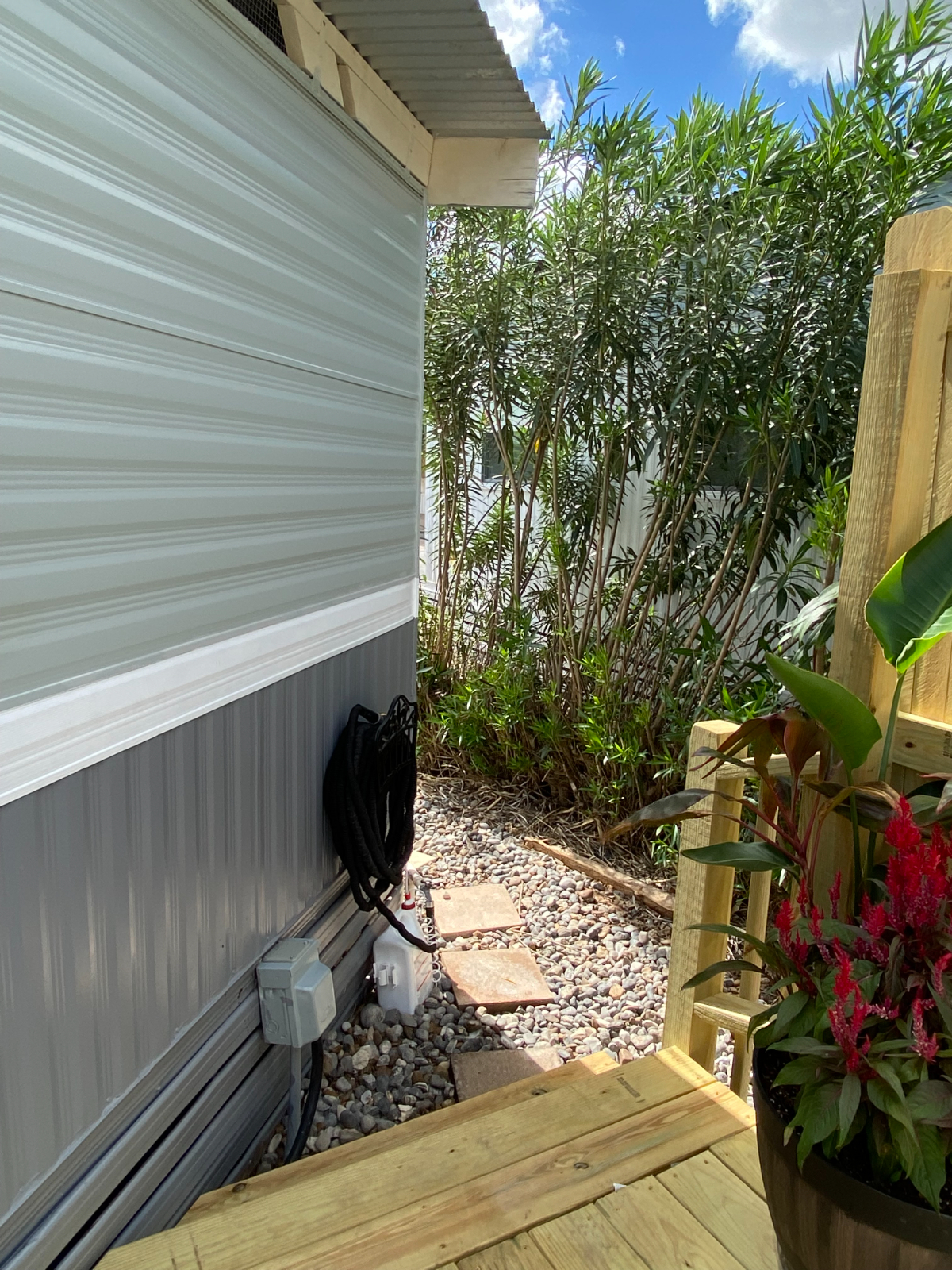 LAKEWOOD VILLAGE RENTAL - Photo 6