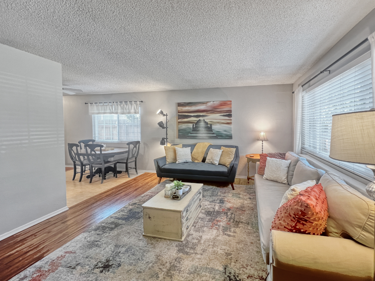 Single Family Home in Morena / Bay Park - Photo 4