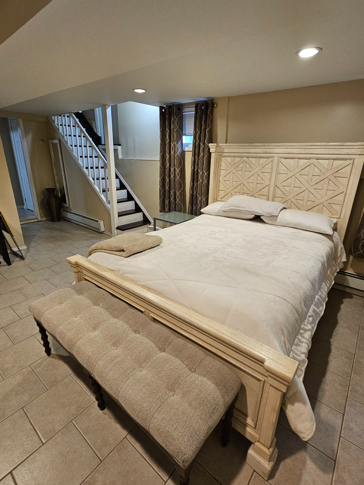 Stunning Apartment in Ozone Park, New York
