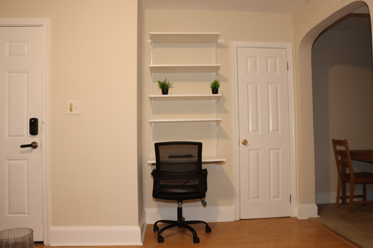 1 bed/1 bath - 85 Walk Score - W/D in unit - Pet-Friendly - Queen Bed - Photo 7