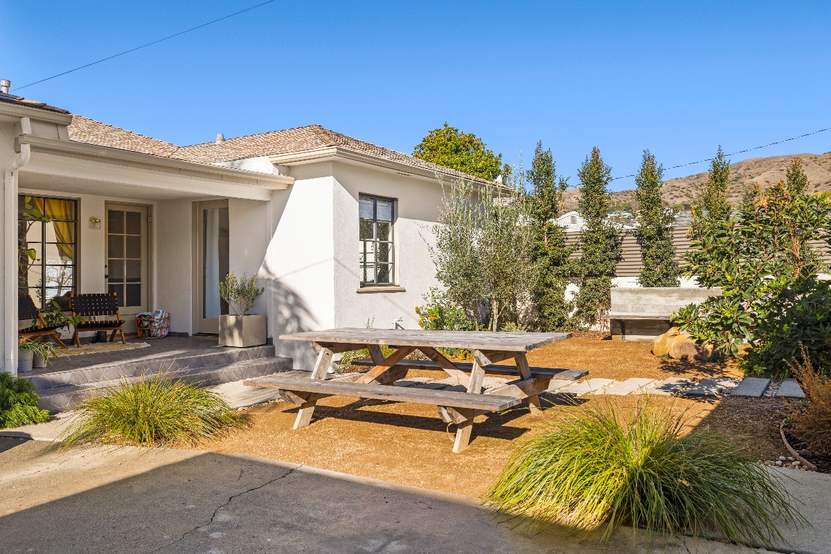 Modern Studio Near Hospitals, Dining & Coffee - Perfect for Traveling Professionals - Photo 6