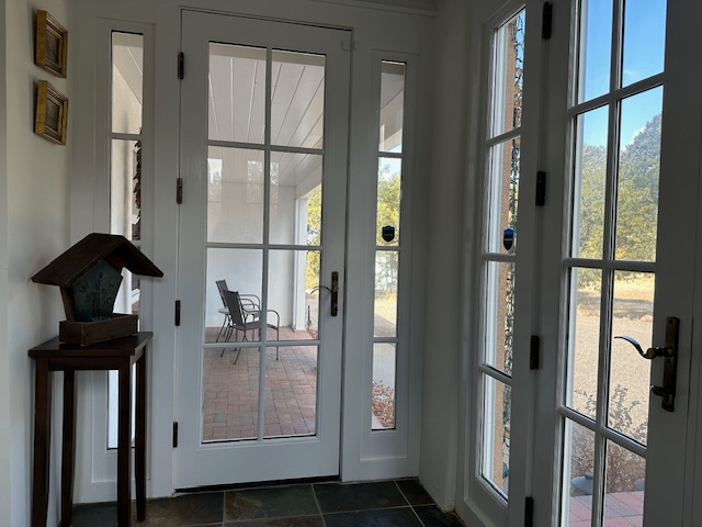 Artist's Home on Quiet, Spacious Lot - Photo 4