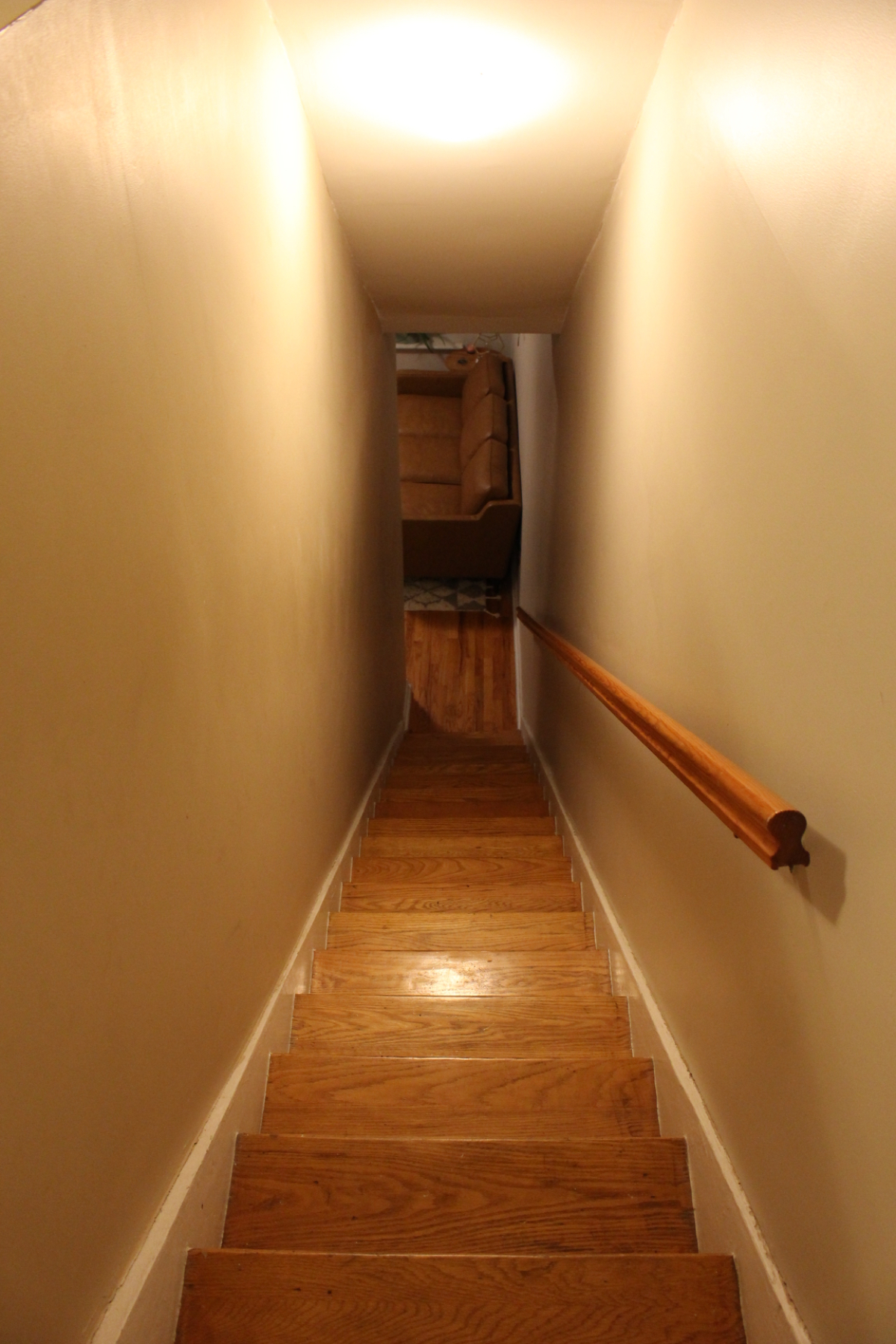Comfy Duplex with Queens Size Bed on the 2nd Floor - Photo 7