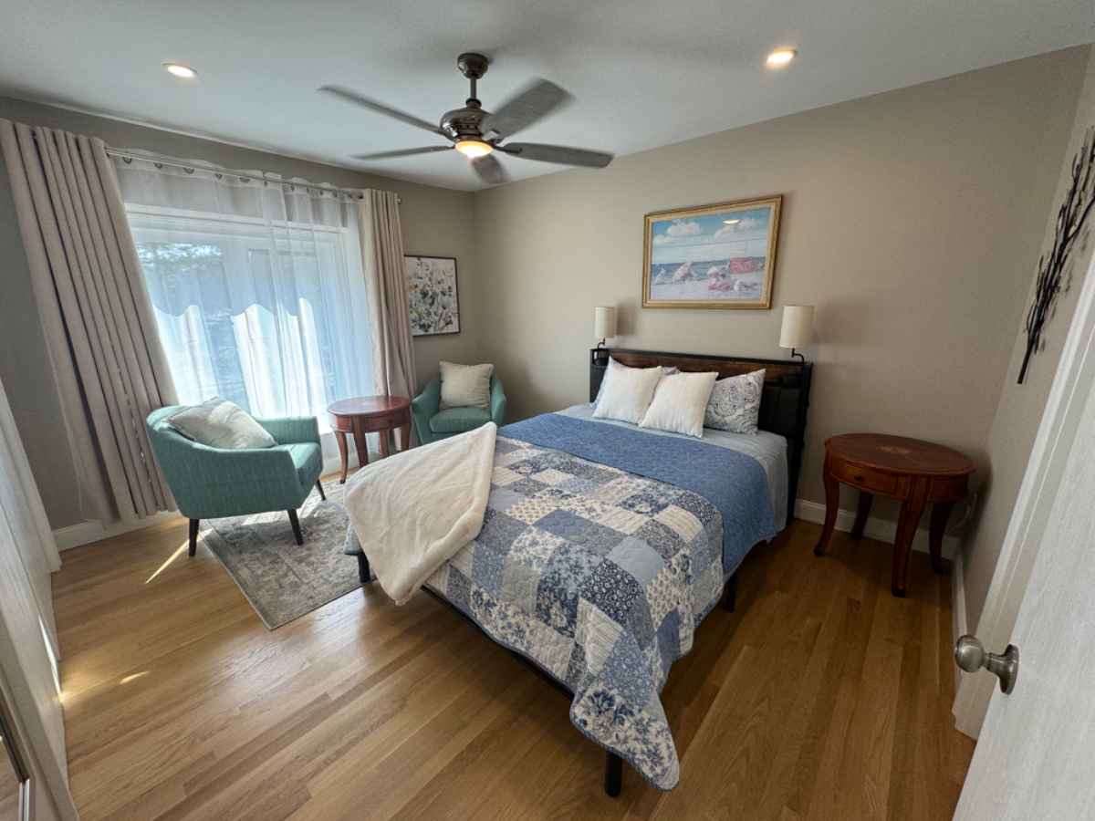 Executive Furnished 2BR/2BA | Central Colonie + Garage - Photo 5