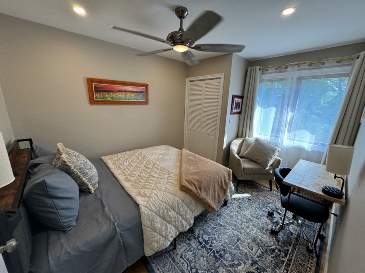 Executive Furnished 2BR/2BA | Central Colonie + Garage - Photo 6