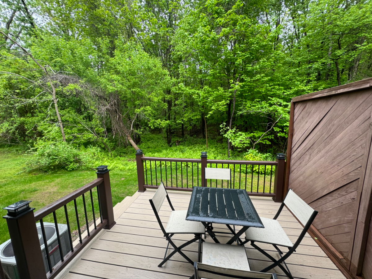 Executive Furnished 2BR/2BA | Central Colonie + Garage - Photo 7