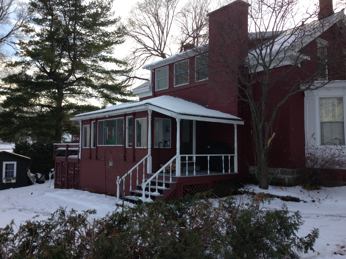 Waterfront House near Elizabethtown New York - Photo 2