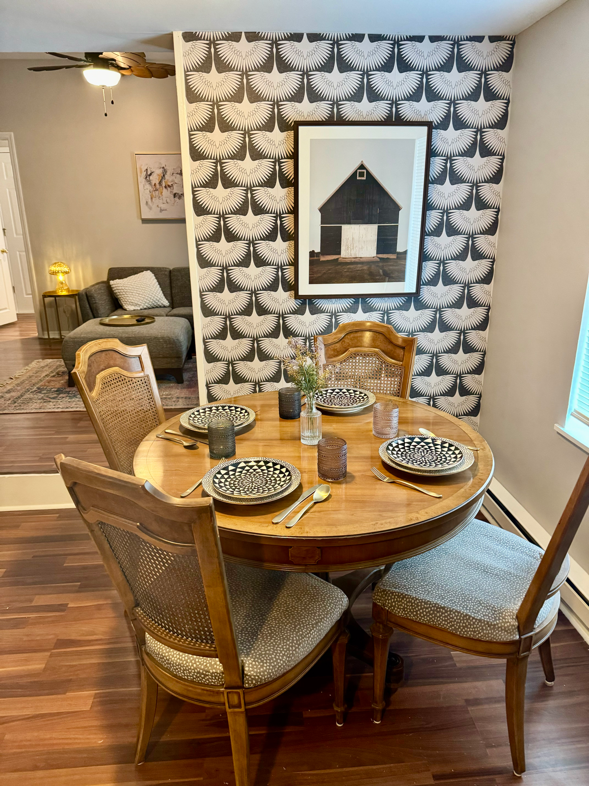 Adorable and Stylish Midtown Kingston Apartment - Photo 9