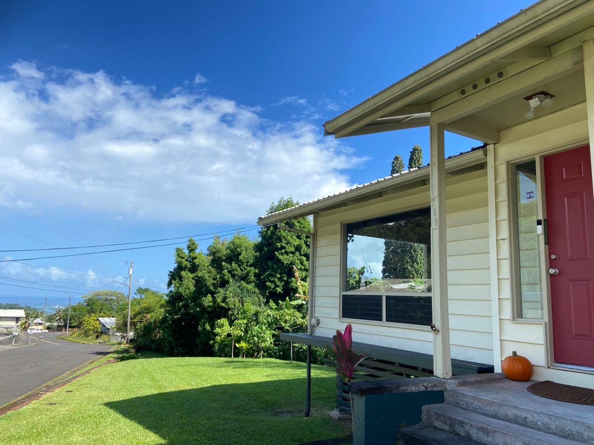 lovely-entire-3bd-2ba-home-near-hilo-hospital-availability-furnished