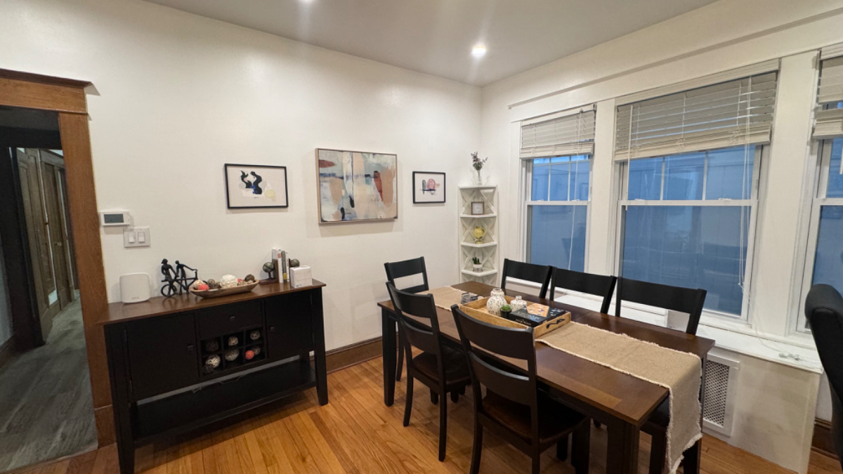 Modern and Cozy Pine Hills Home from Early 1900s - Photo 4