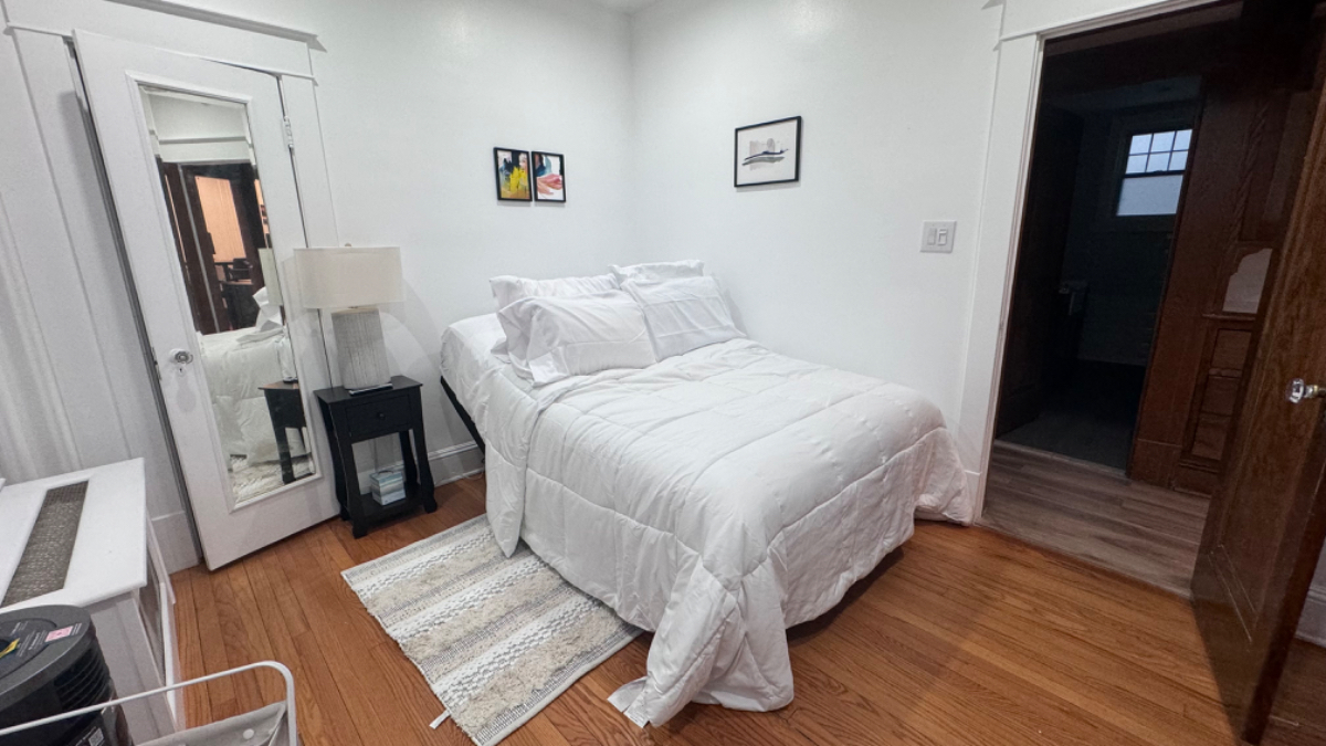 Modern and Cozy Pine Hills Home from Early 1900s - Photo 6