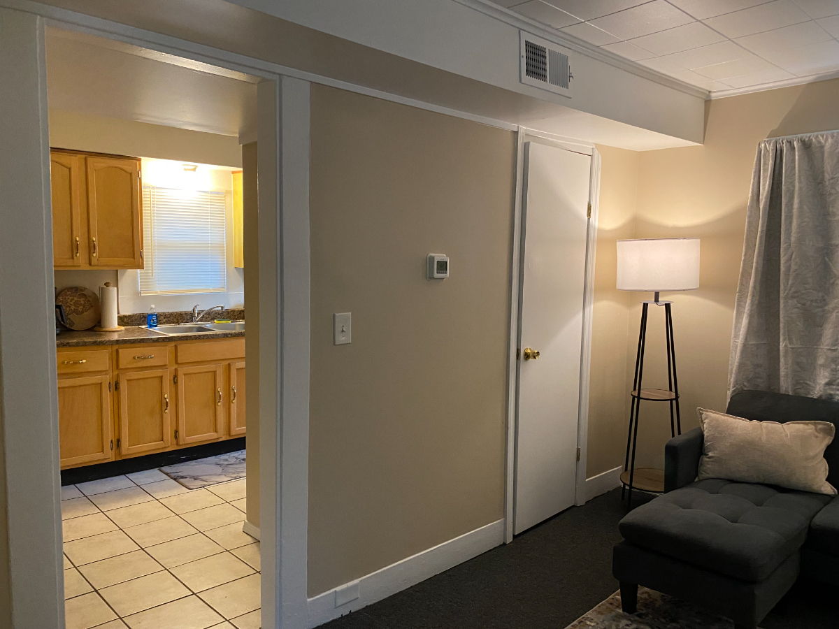 Perfect home for Single Traveler in Rochester - Photo 12