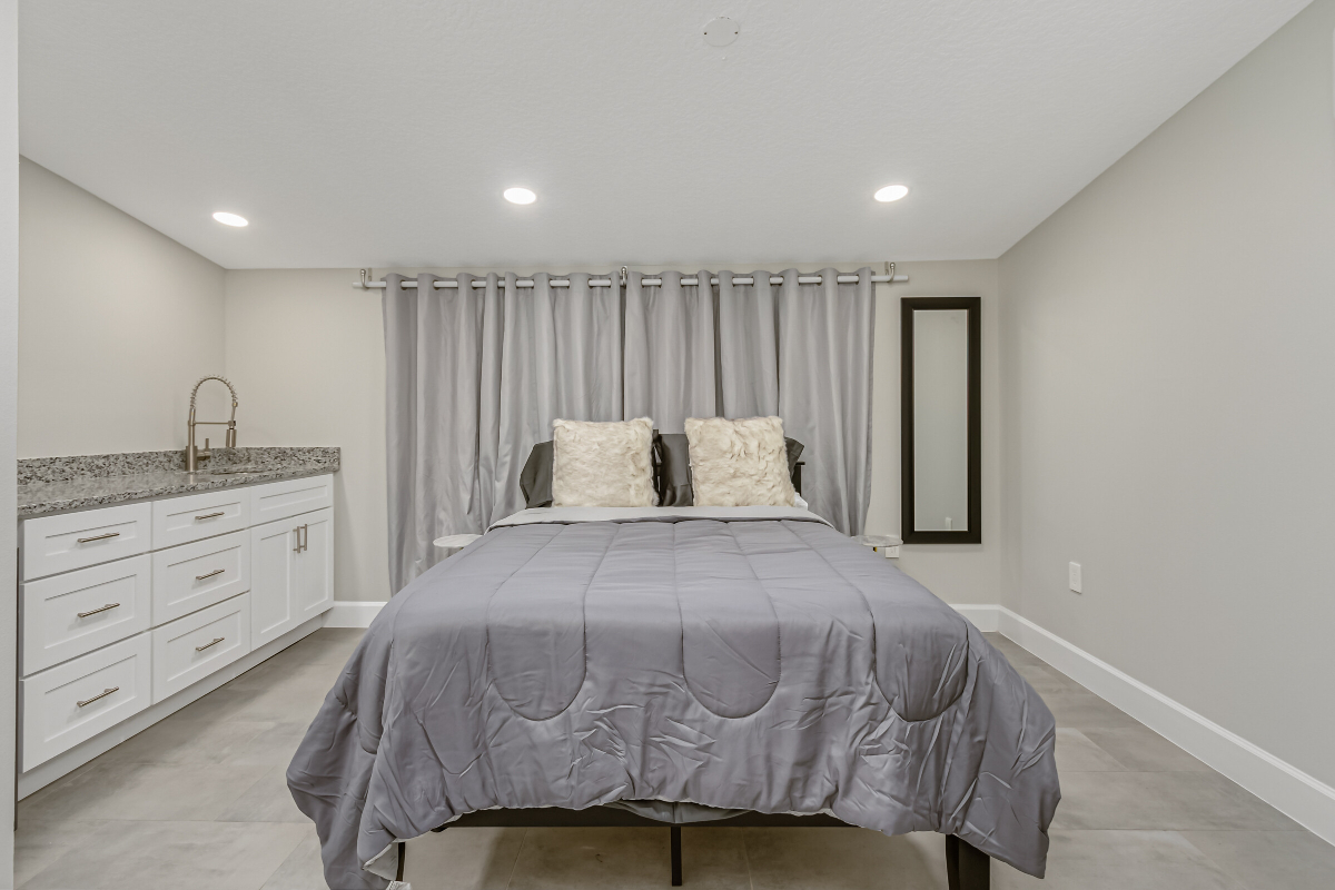 Park Bliss Unit 3. Private Suite