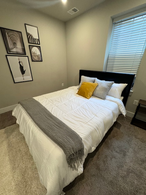 Sunny NW DC 2-Level Condo - Photo 10