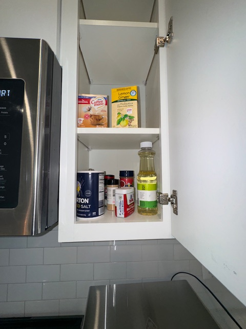 Sunny NW DC 2-Level Condo - Photo 6