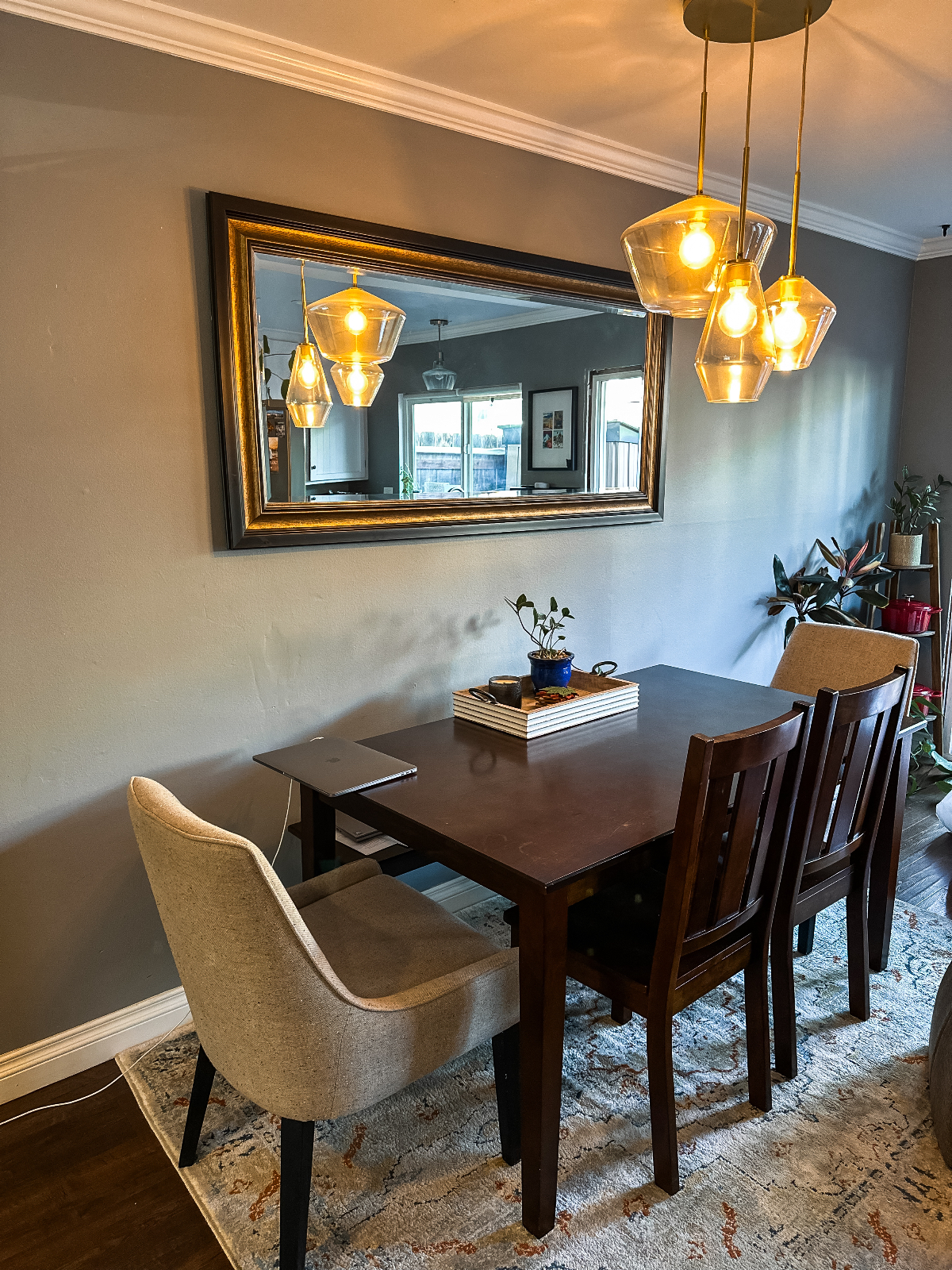 Cozy Townhome 1 Bedroom & Private Office (Incl. Cleaning) - Photo 6