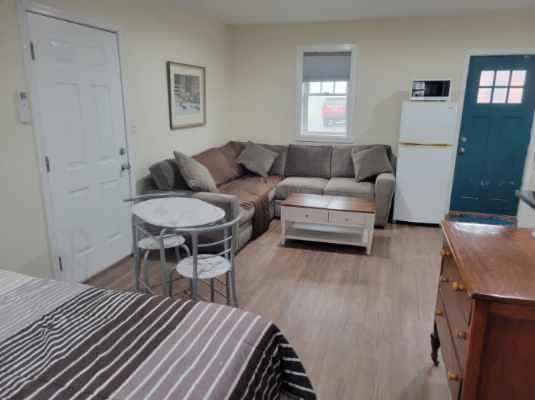 Richard's Cozy Retreat - Photo 1