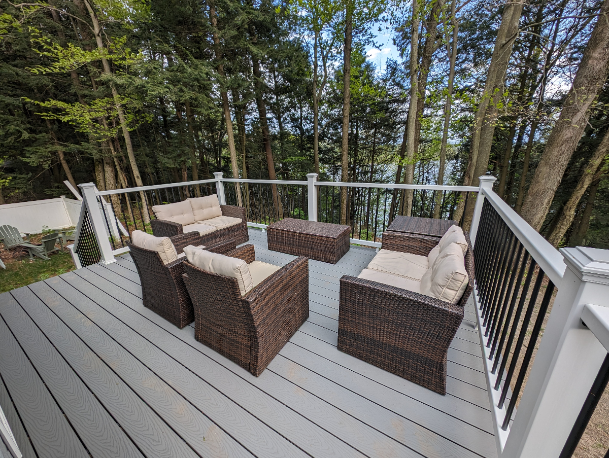 Cottage, 2 bed, 2 bath with Deck and Yard - Photo 6