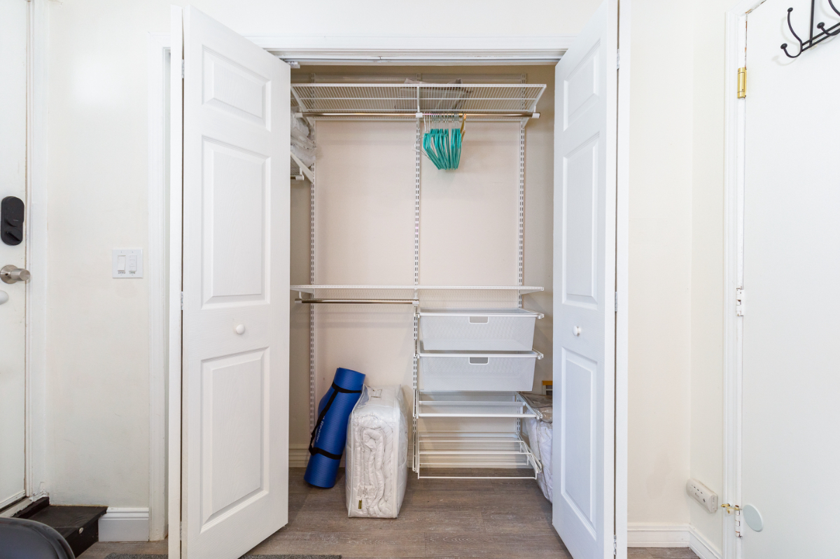 The Cozy Nest Studio  in the Heart of it All - Union Street Historical District - Poughkeepsie - Photo 9