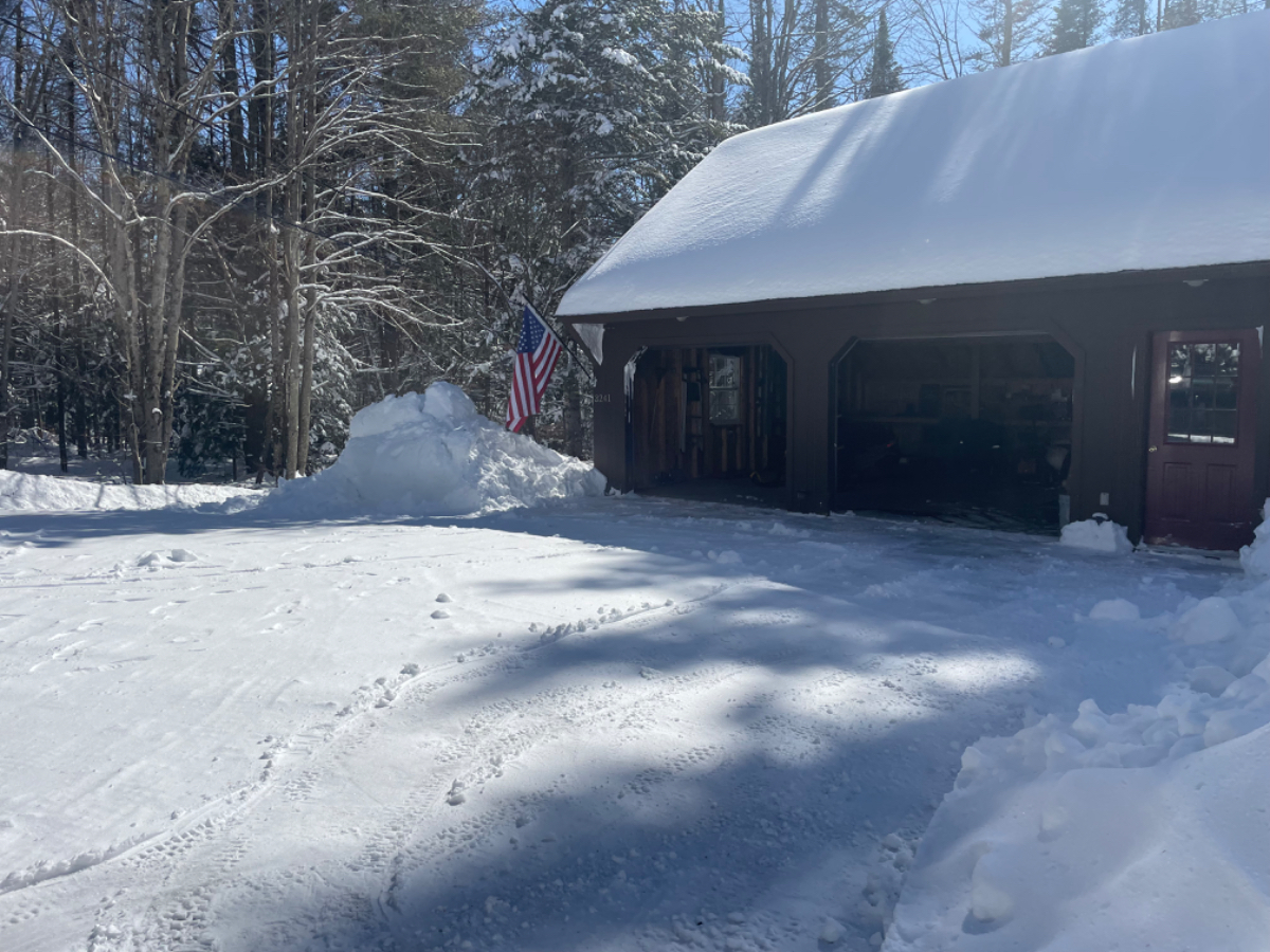 MT Holly Ski and Lake Getaway & Carriage House - Photo 11
