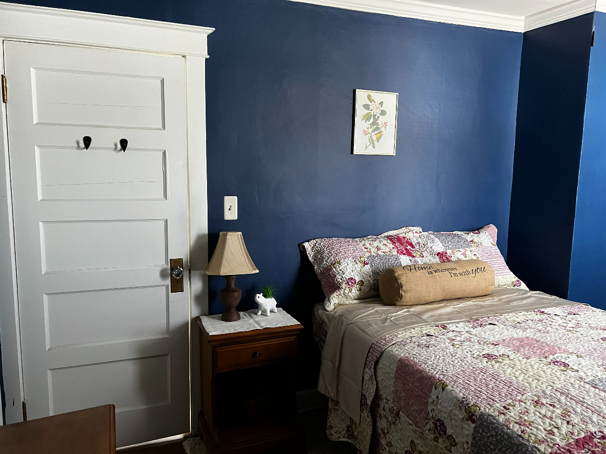 1 Bedroom Efficiency Apartment - Photo 5