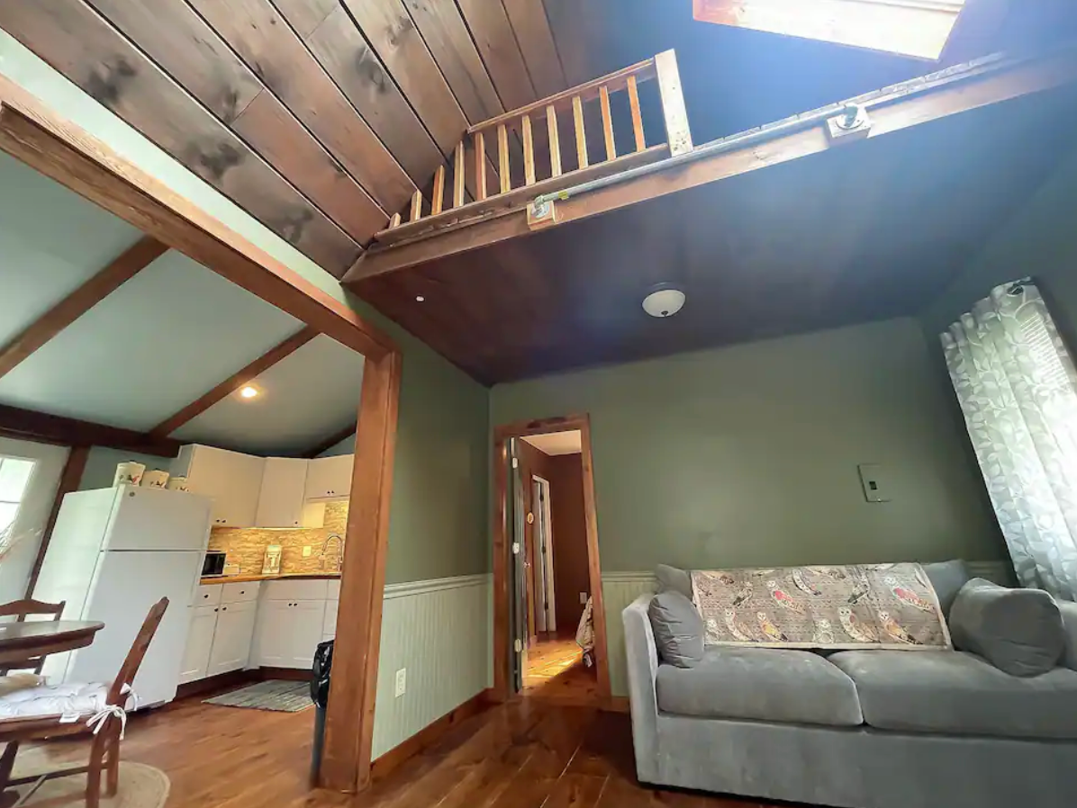 1-Bedroom Cottage - Photo 7