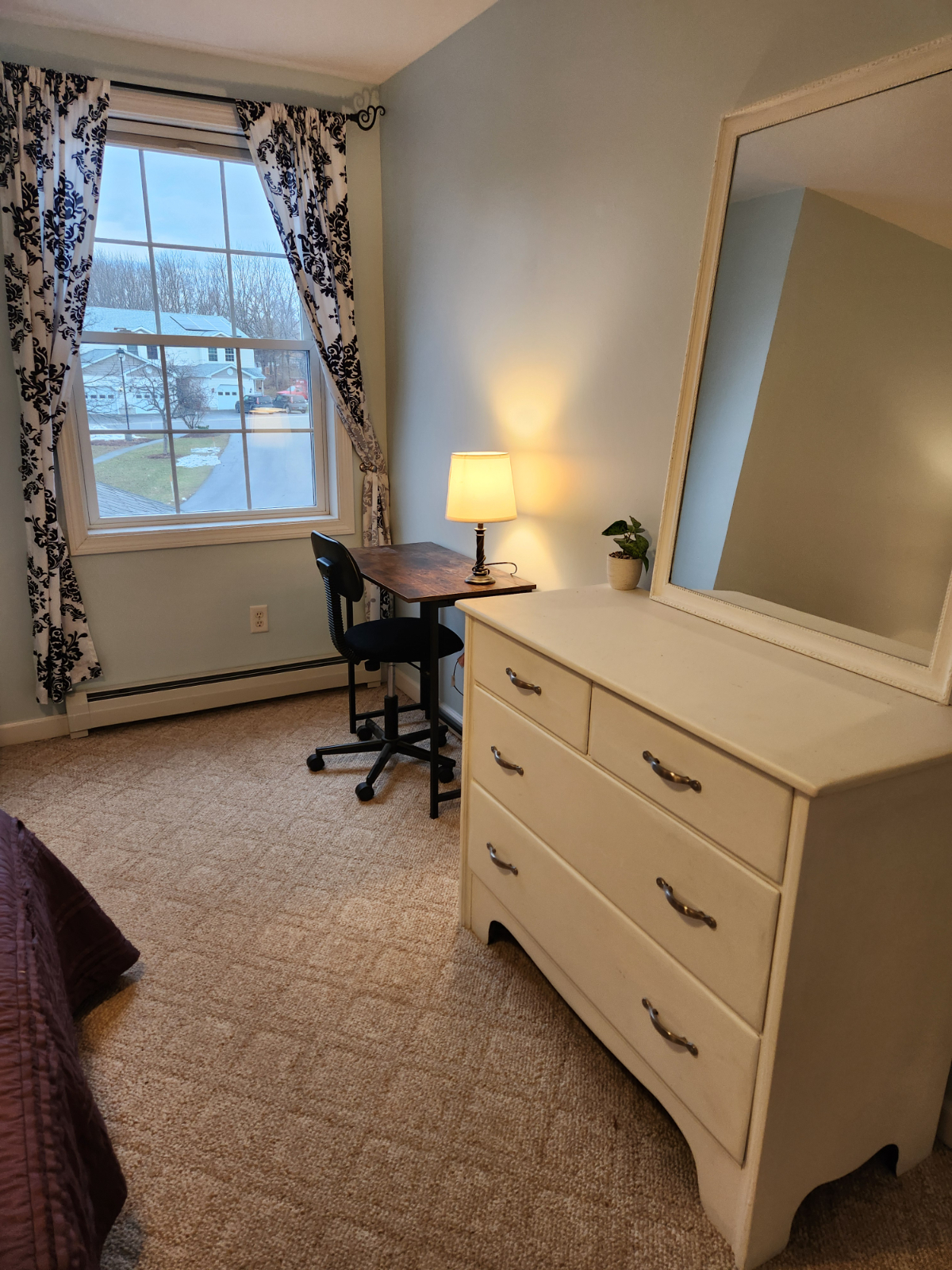 St. Albans, VT One Bedroom One Bath for Rent - Photo 2