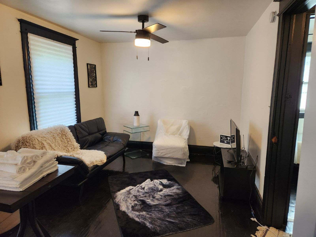 StudioW/Office10MinStrong & Airport1600 1bdrm - Photo 8