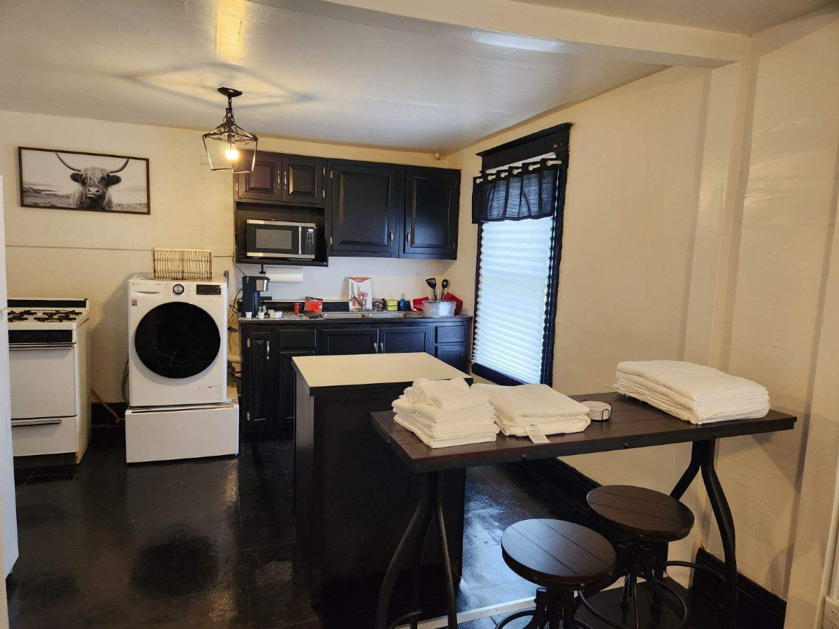 StudioW/Office10MinStrong & Airport1600 1bdrm - Photo 7