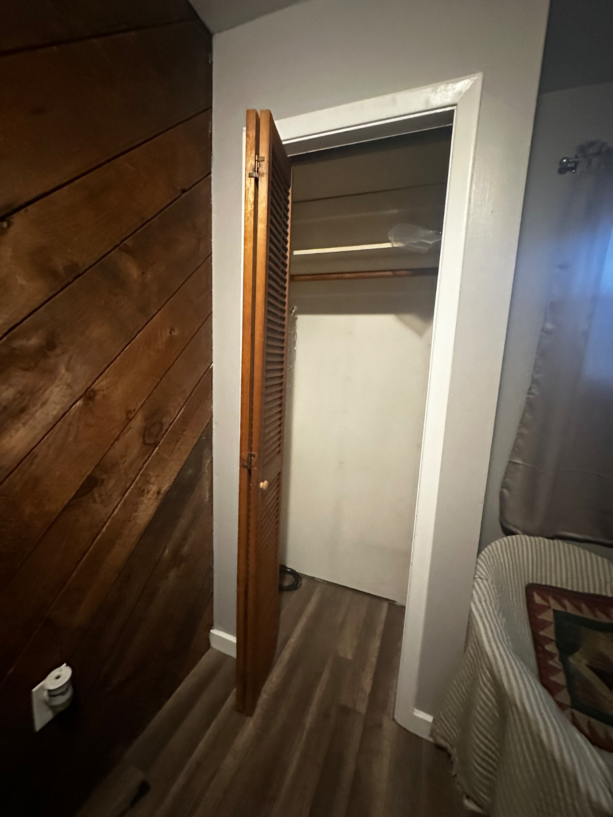 ROOM TO RENT IN POST AND BEAM HOME - Photo 12