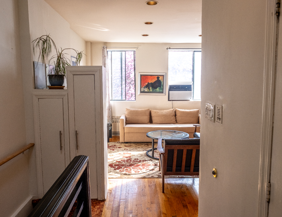 Stunning 2 Bedroom Apartment in Brooklyn - Comfortable Living, Modern Amenities, and a Great Neighbo - Photo 11