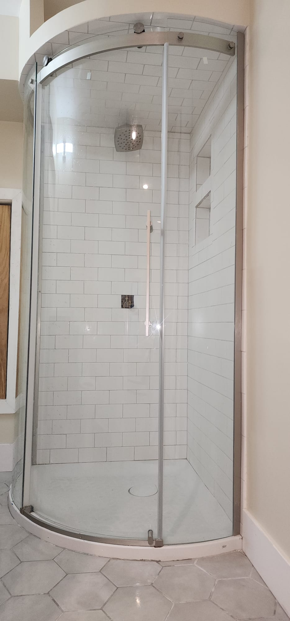 Newly renovated 1BR apartment in Philmont - FREE parking and close to Hudson/Colombia MemorialHospit - Photo 4