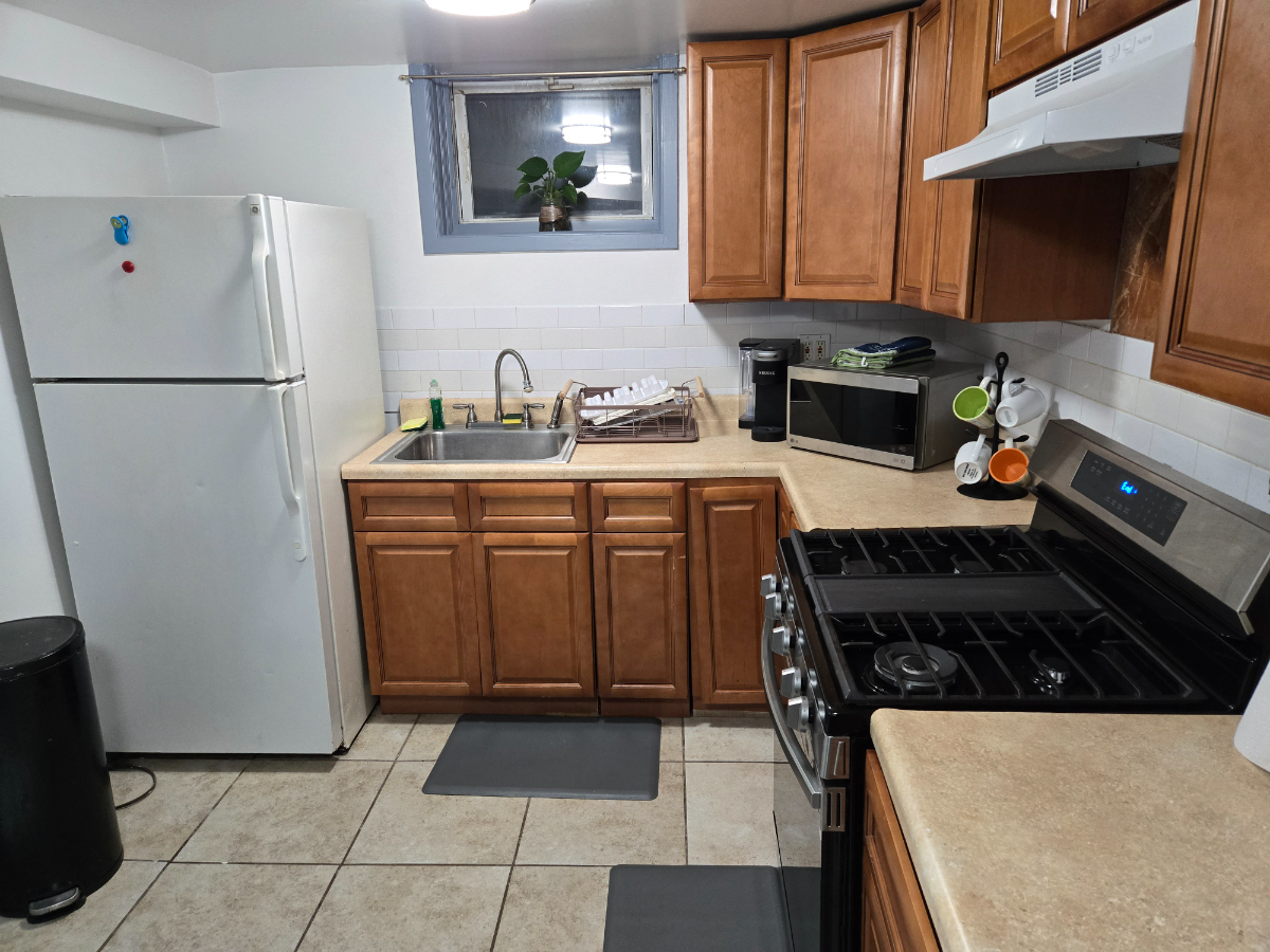 Charming One bedroom House in Mount Vernon - Comfortable Living, Outdoor Oasis, and Convenient Locat - Photo 4