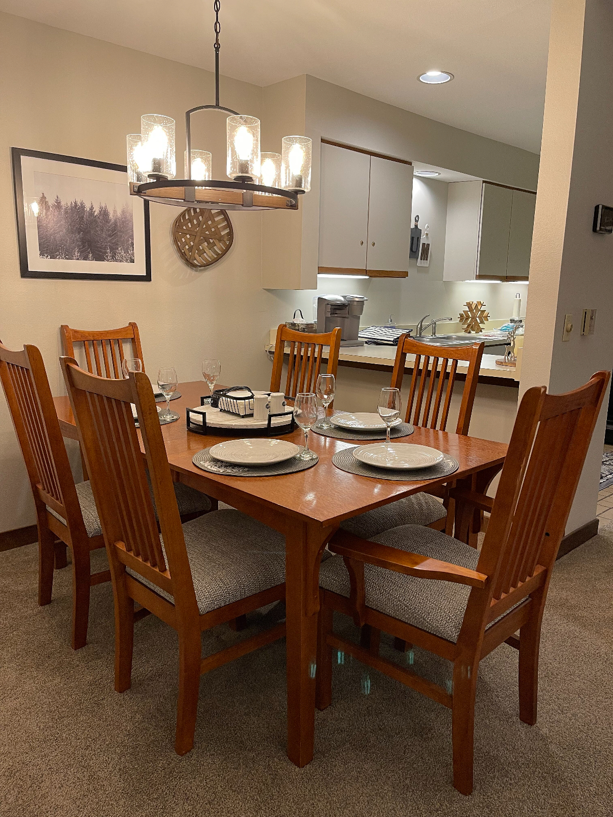 2 Bedroom 2 bath Sunrise Village Killington mountainside condo with resort amenities - Photo 2