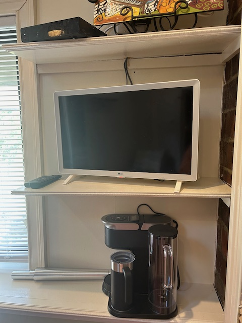 Beautiful and Convenient Compact Studio - Photo 5