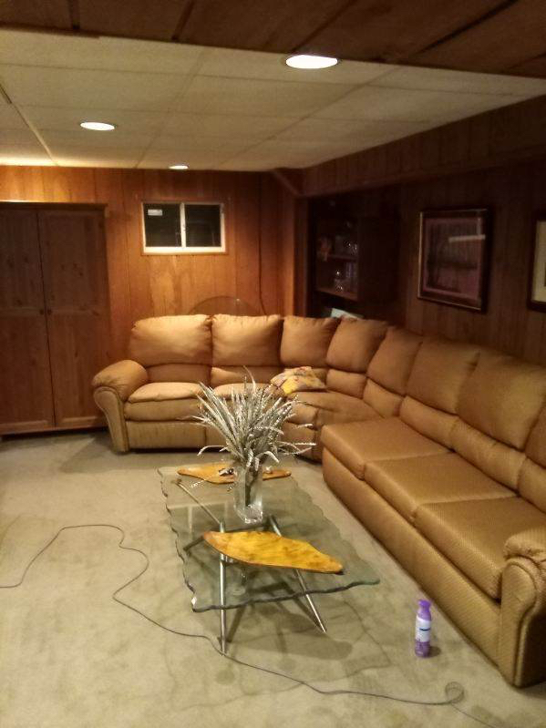 Beautiful and Convenient Compact Studio - Photo 2